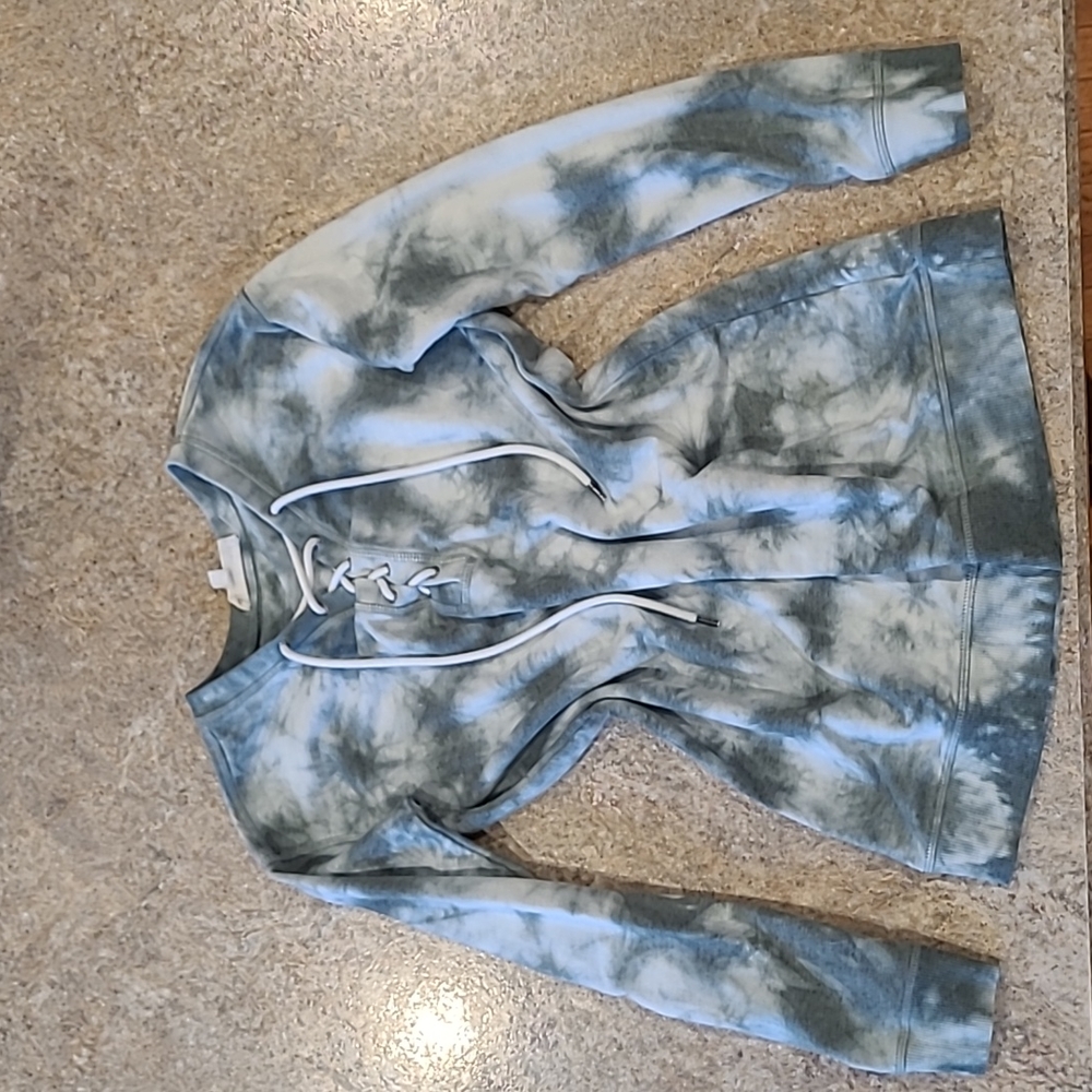 Ladies sweatshirt tyedie